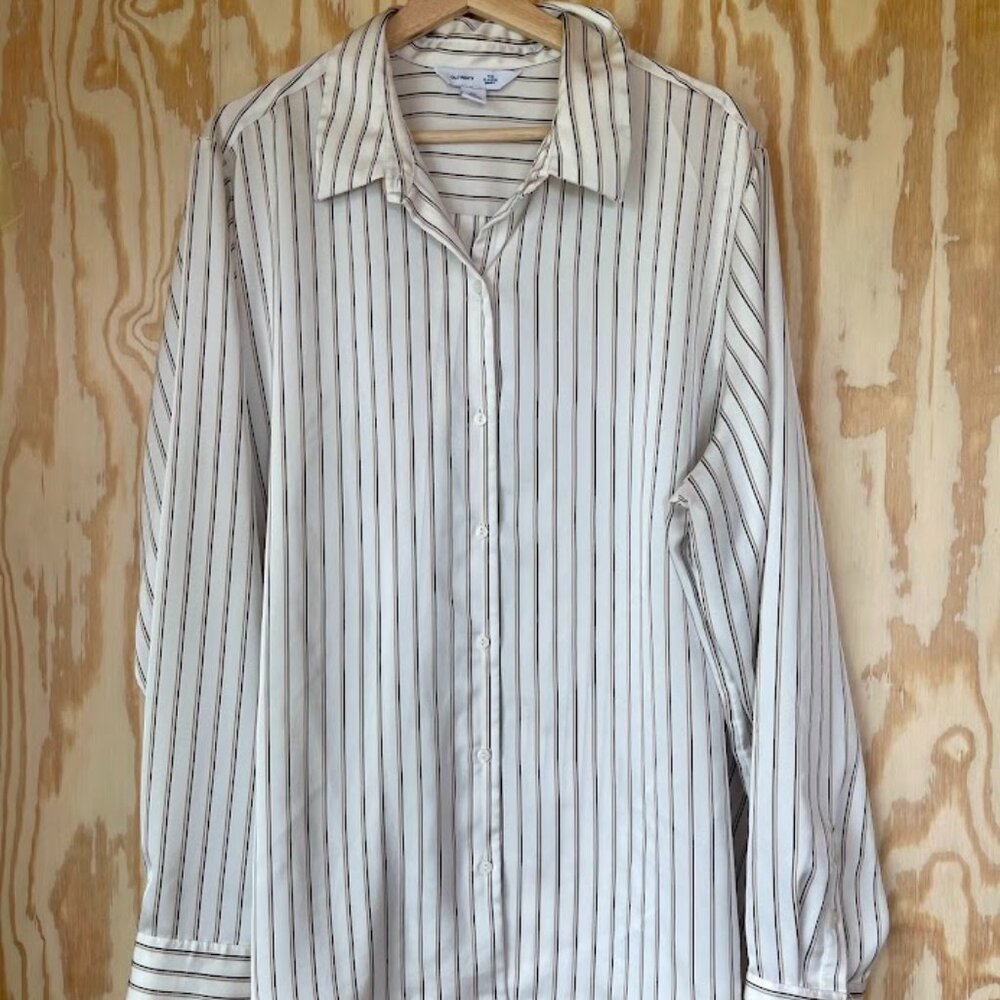 Old Navy Striped Button Down Shirt – Size XXL Tall, Long Sleeve